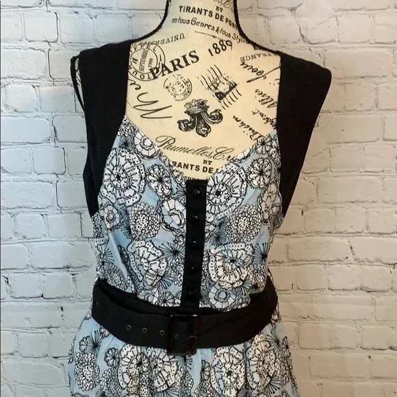 Aventura Clothing / Dress / Size 14 - Picture 2 of 10